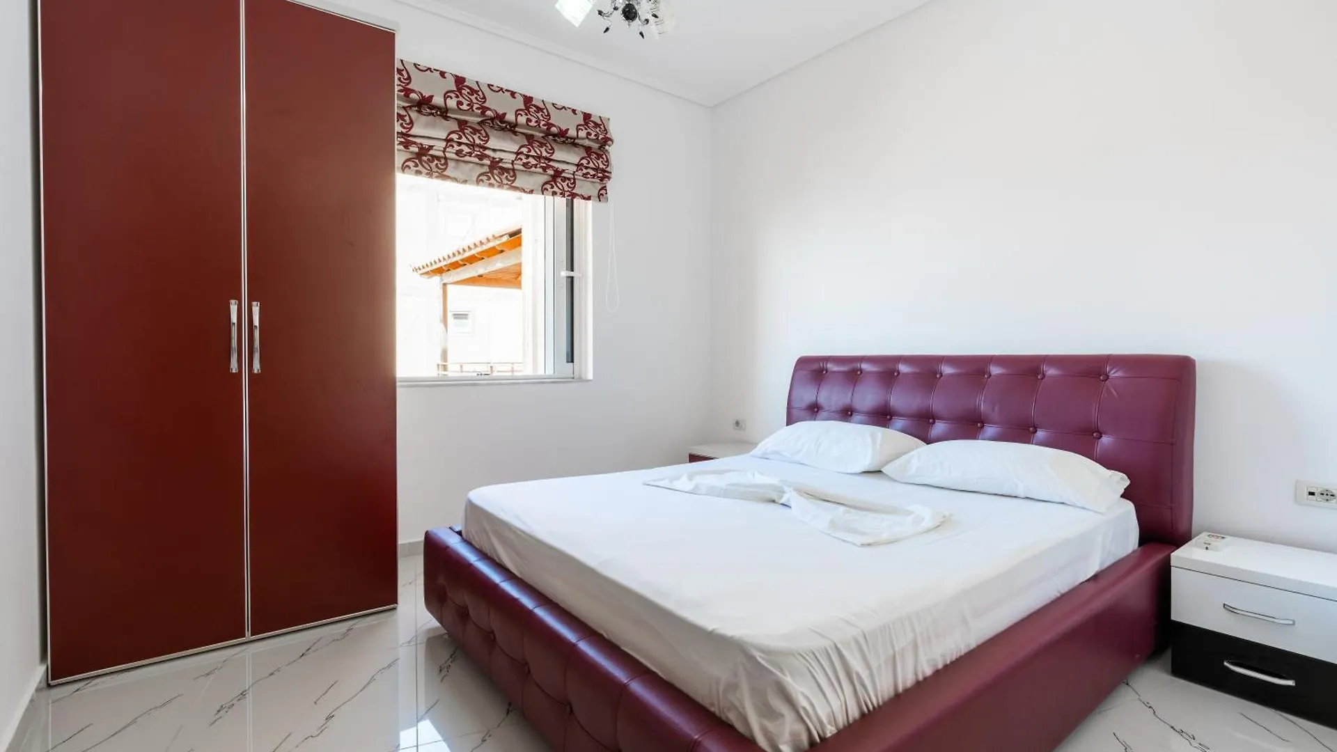 Deluxe Wooden Villa Sarande Albania