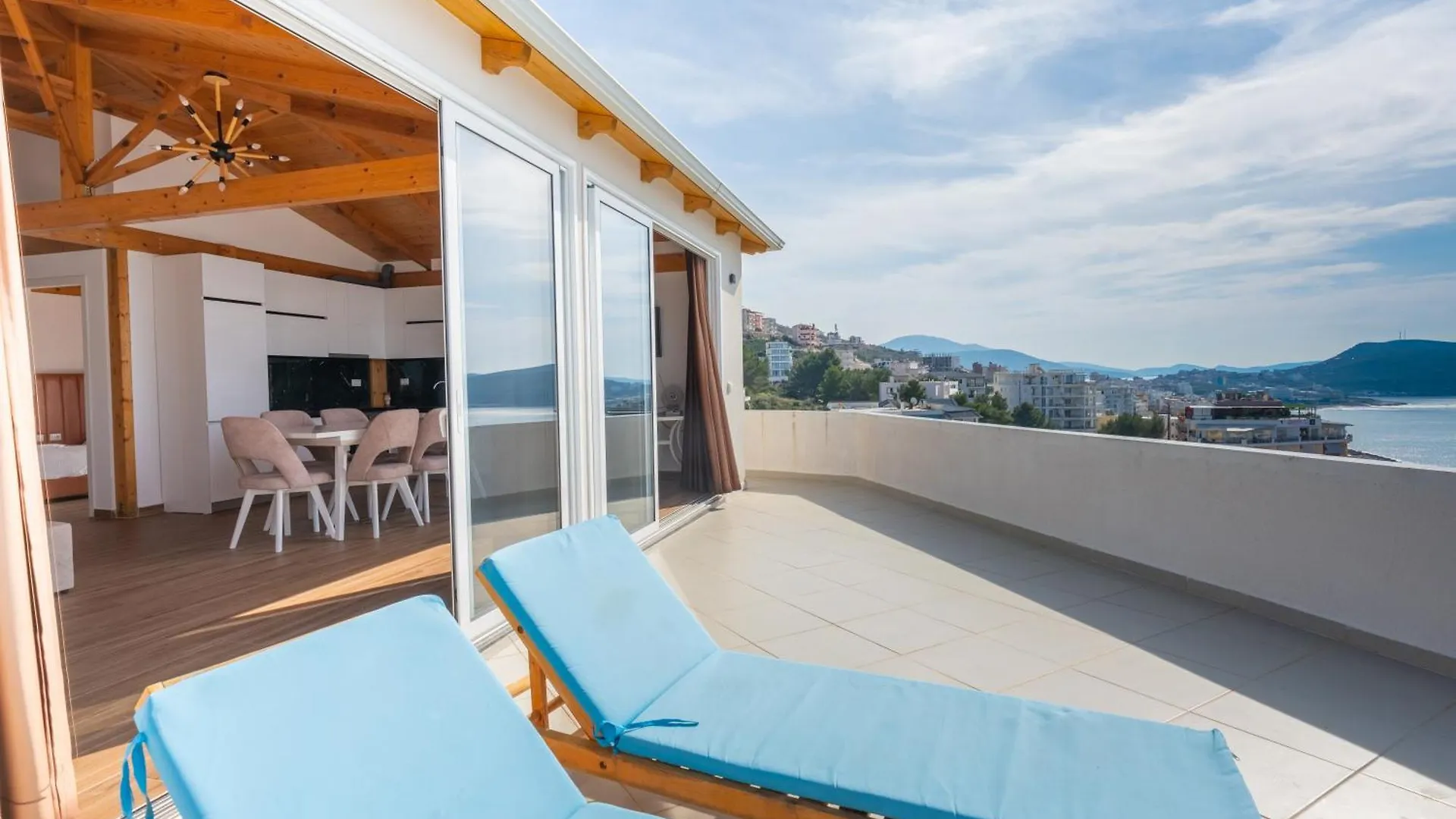 Deluxe Wooden Villa Sarande Albania
