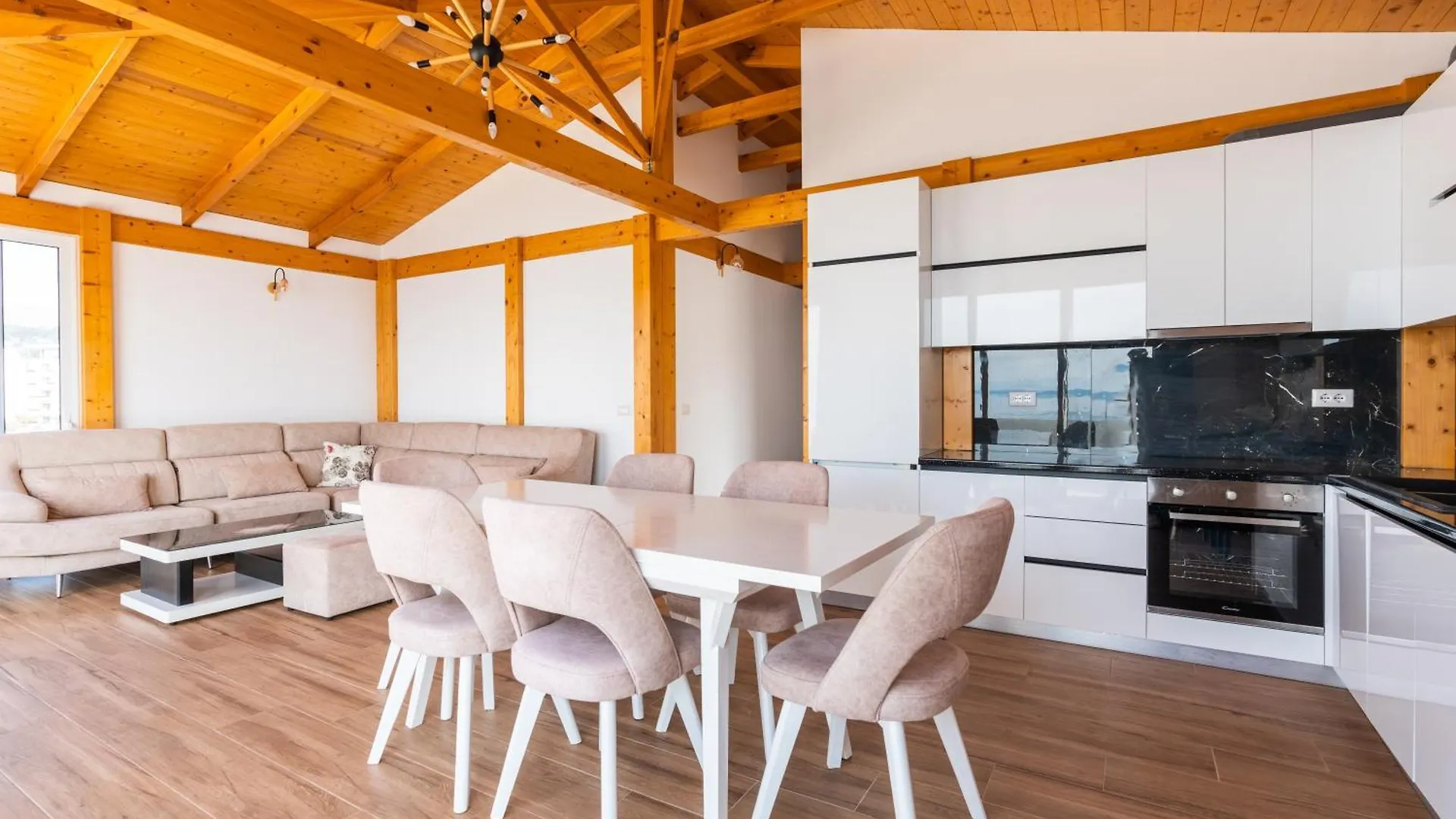 Apartment Deluxe Wooden Villa Sarande Albania